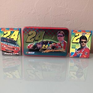 Jeff Gordon Limited Edition Collector Tin with playing cards (2 packs)